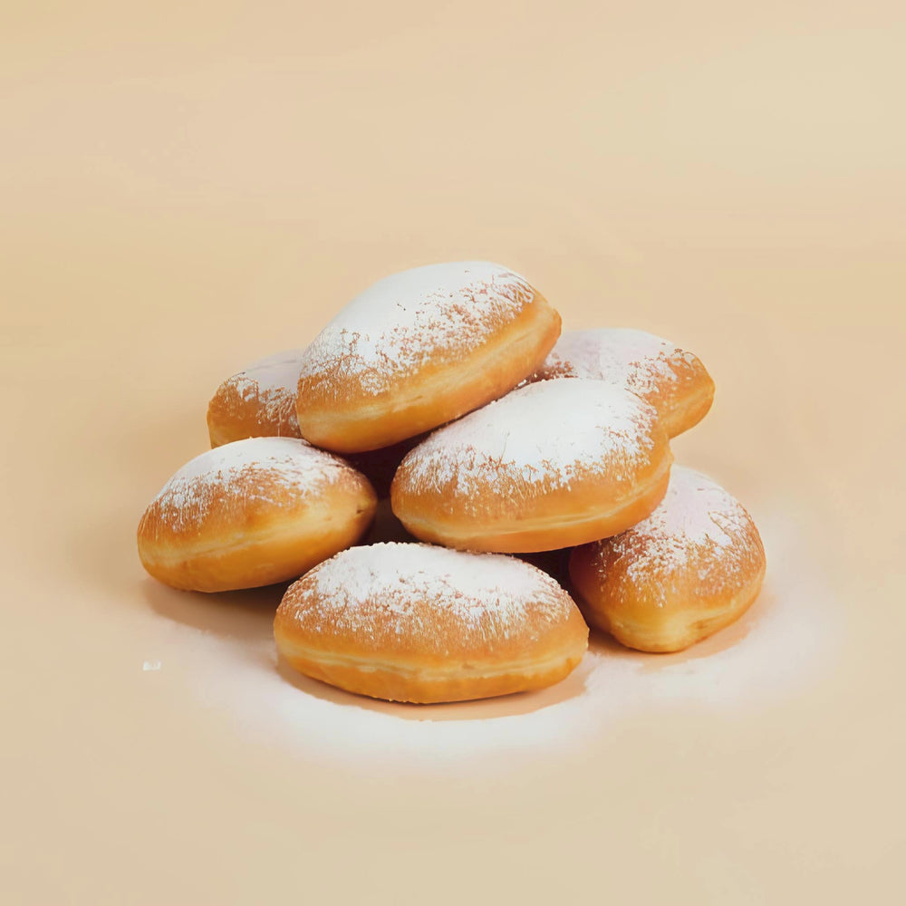 Cinnamon Sugar Beignet Fragrance Notes. Top Notes: Fried Pastry. Middle Notes: Nutmeg, Cinnamon. Base Notes: Vanilla Extract.