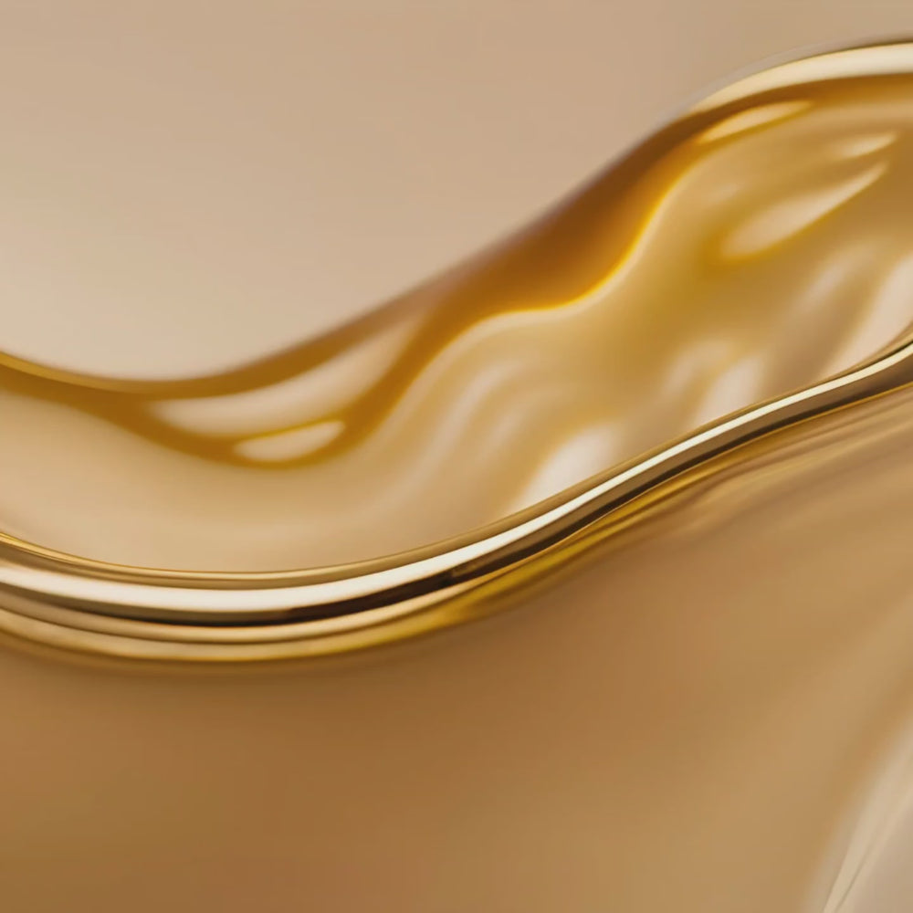 Amber Aura fragrance notes. Top notes: Juniper Sprig, Toasted Coriander, Nutmeg. Middle notes: vanilla orchid, golden amber, tonka bean. Base notes: Silken musk, cedarwood, cashmere woods.