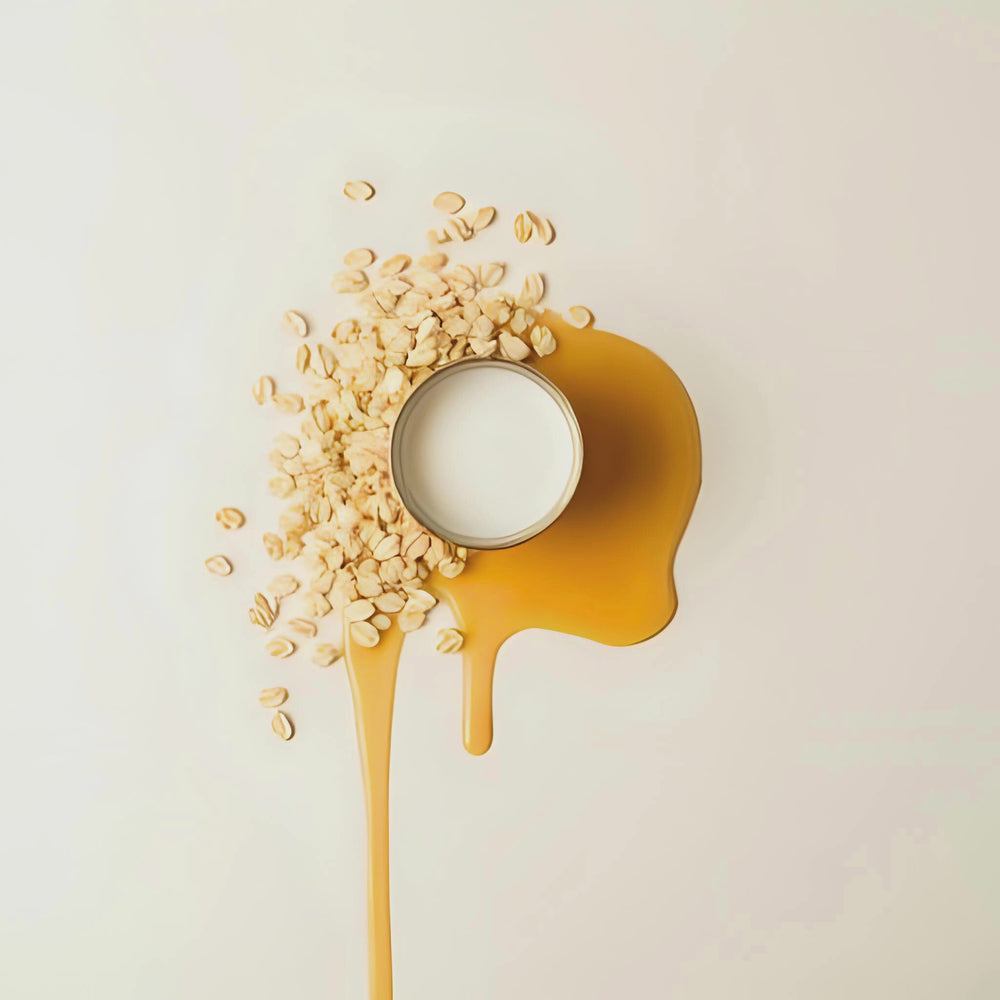 Oatmeal Milk Honey Fragrance notes. Top notes: Vanilla Cream, Oatmeal. Middle notes: Warm milk, honey. Base notes: Toasted Almond.